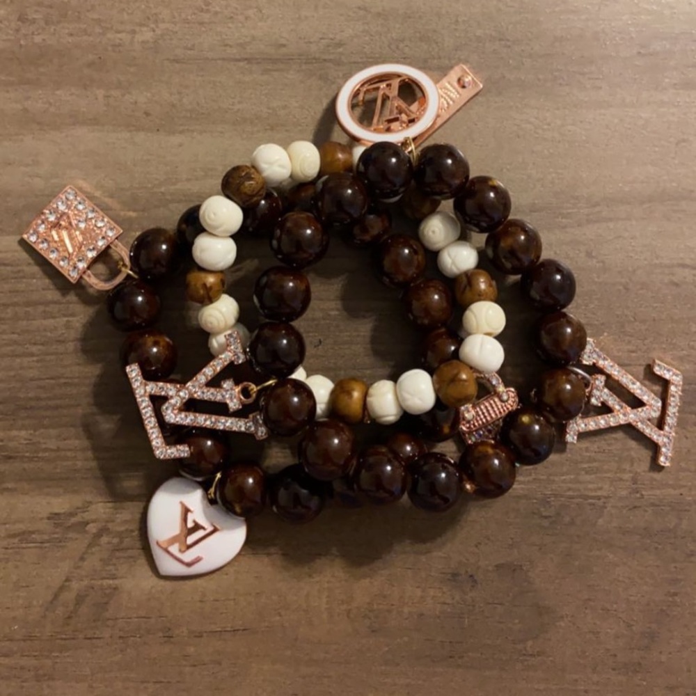 Brown handmade bracelets (3)